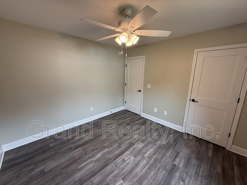 Modern 3 Bedroom Home in Pace FL – Never Been Lived In! property image