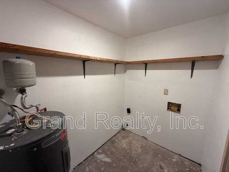 *Water & Lawncare Included!* Brand NEW HVAC & Water Heater! 2-Bed Oasis in Pace at 4148 Charles Circle! property image