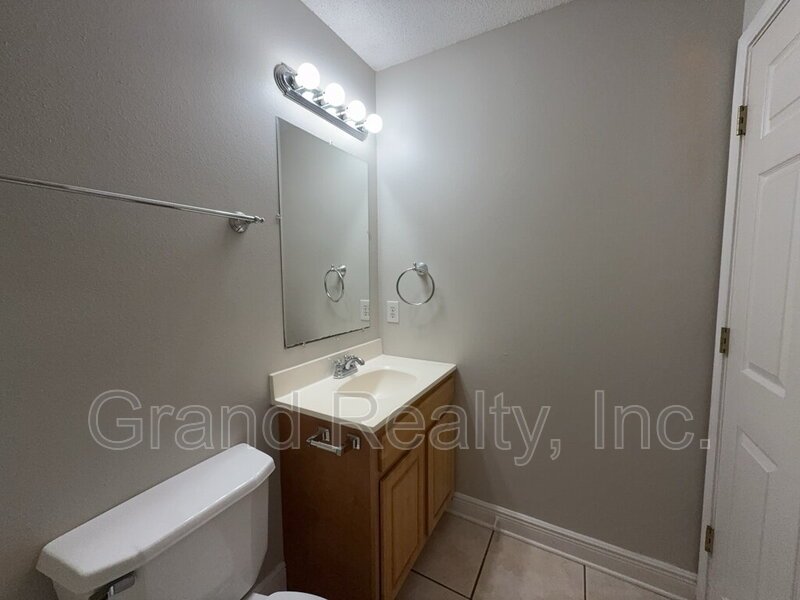 Cute 2-Bedroom, 2-Bath Duplex at 6901 Ella St, Bagdad, FL 32583 - Your Perfect Rental Home Awaits! *Lawncare included!* property image