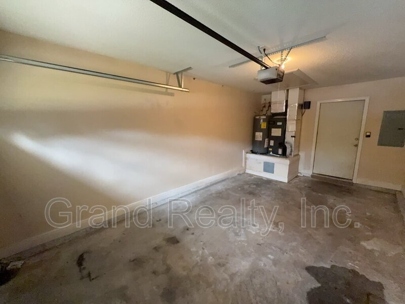 Cute 2-Bedroom, 2-Bath Duplex at 6901 Ella St, Bagdad, FL 32583 - Your Perfect Rental Home Awaits! *Lawncare included!* property image