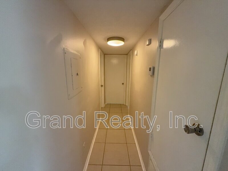 Move-In Ready 2 Bed, 2 Bath Condo with Screened Porch on West Michigan Avenue! property image
