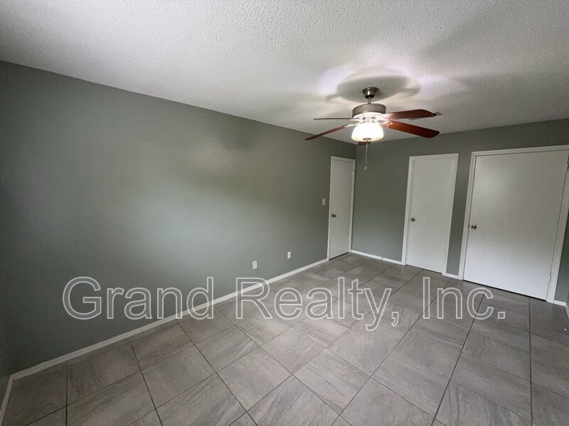 Move-In Ready 2 Bed, 2 Bath Condo with Screened Porch on West Michigan Avenue! property image