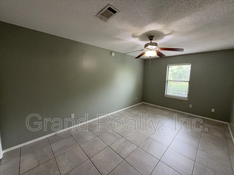 Move-In Ready 2 Bed, 2 Bath Condo with Screened Porch on West Michigan Avenue! property image