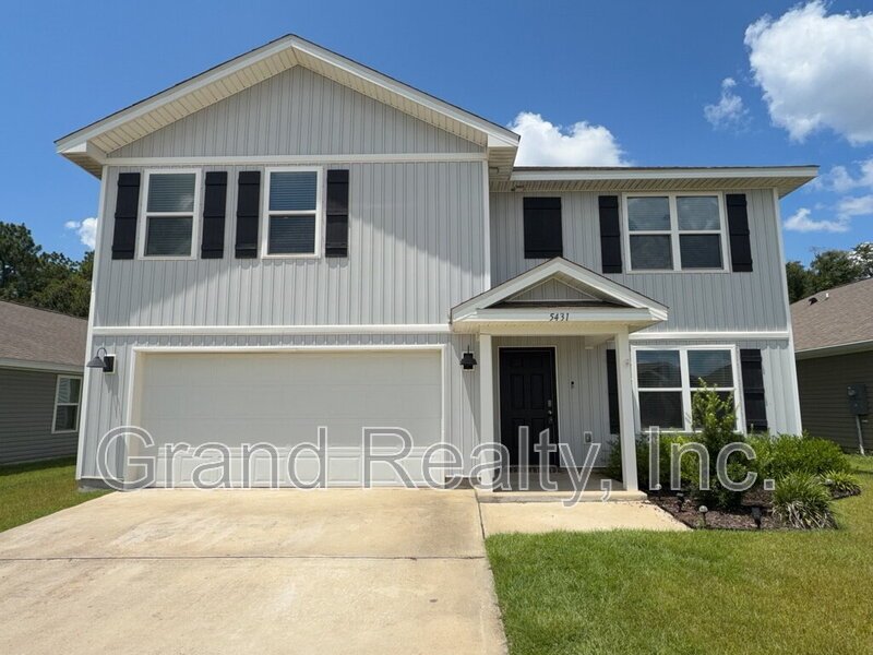 Expansive 5-Bed, 3-Bath Family Home in Pace, FL – 2,556 Sq Ft | 5431 Peach Drive! property image