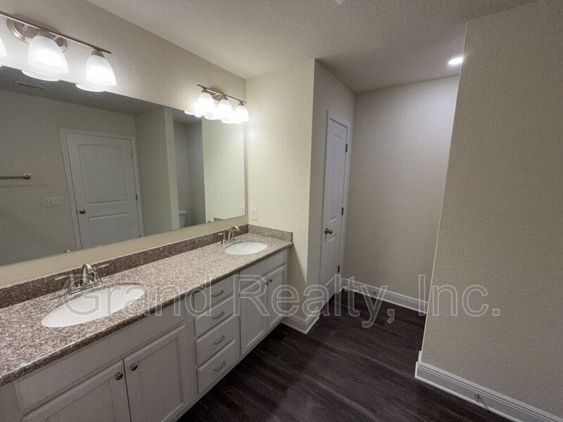 *Lawncare Included* Pleasant 3 Bed Townhouse with 2 Full Baths and 1 Half Bath with Community Playground! property image