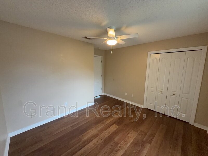 Spacious 3-Bedroom, 2-Bath Home in North Harbor Subdivision in Pace FL! property image