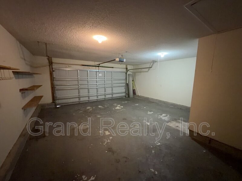 Spacious 3-Bedroom, 2-Bath Home in North Harbor Subdivision in Pace FL! property image